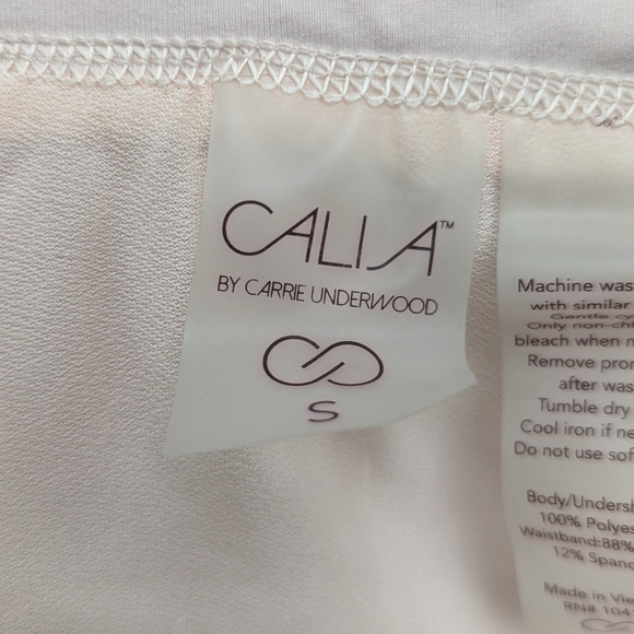 Calia By Carrie Underwood Women's Stay the Path Pink Shorts Sz Small - Picture 9 of 12